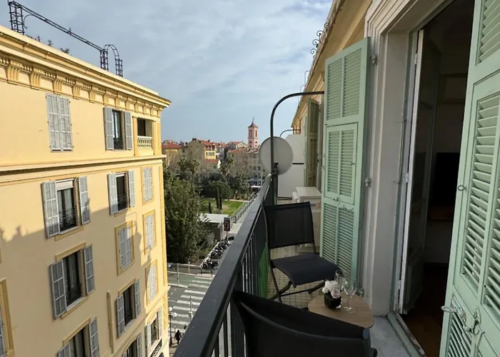 Aston - Appartement Centre Ville Massena