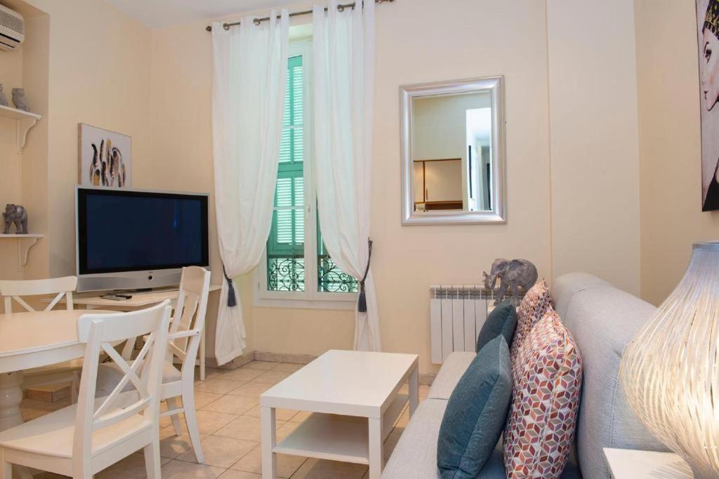 Aston - Centre Massena Appartement